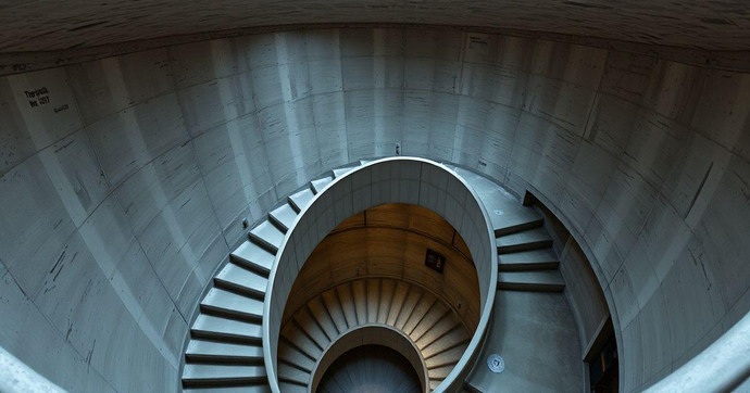 Escadas Caracol de Concreto: Estilo e Funcionalidade Escadas Caracol de Concreto: Estilo e Funcionalidade